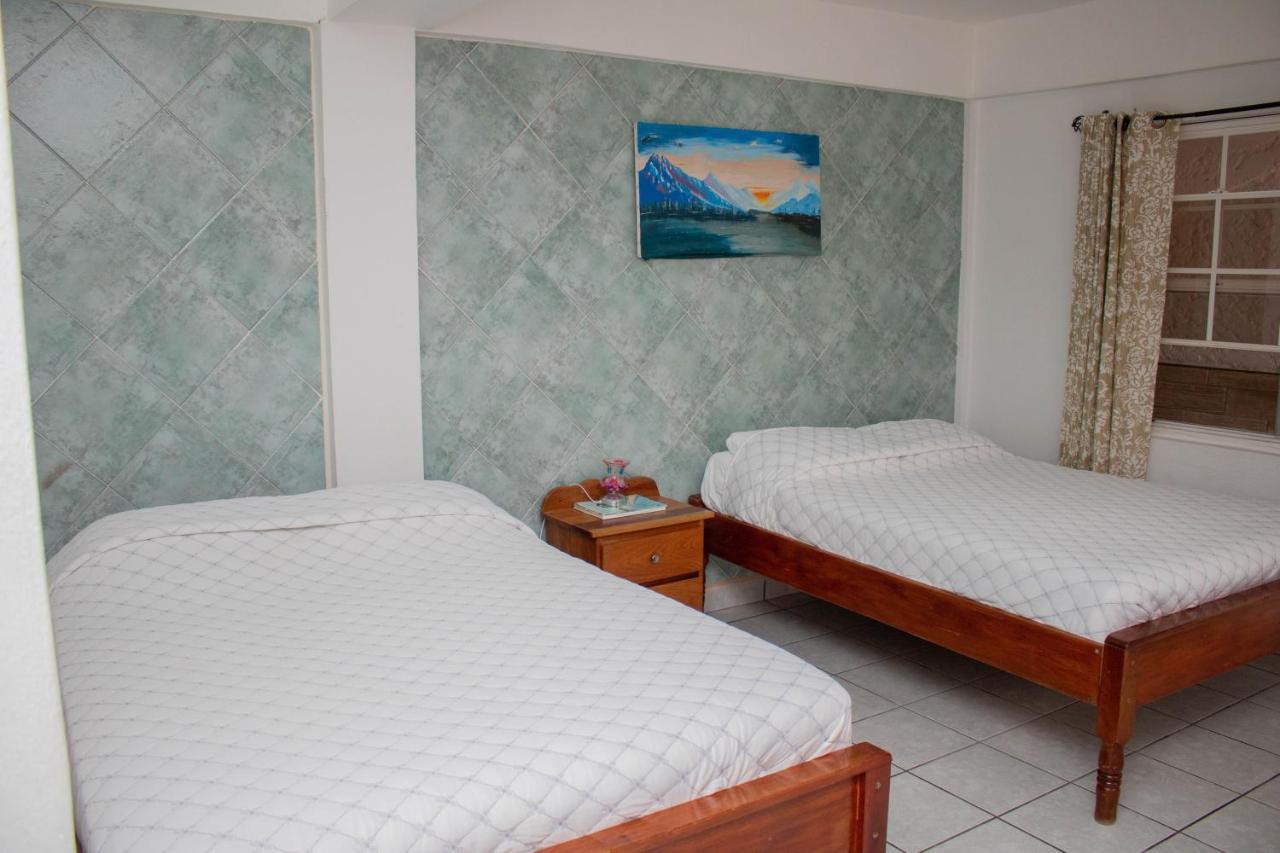 Las Palmas Hotel Corozal Exterior foto